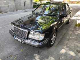 Mercedes-Benz E 200, снимка 4