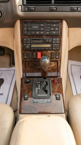 Mercedes-Benz SL 500 * BOSE * ТЕЛЕФОН, снимка 8