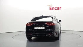 Kia Stinger 4X4* PLATINUM* КАМЕРА* HEADUP* ПЕРА* ОБДУХВАНЕ* , снимка 4