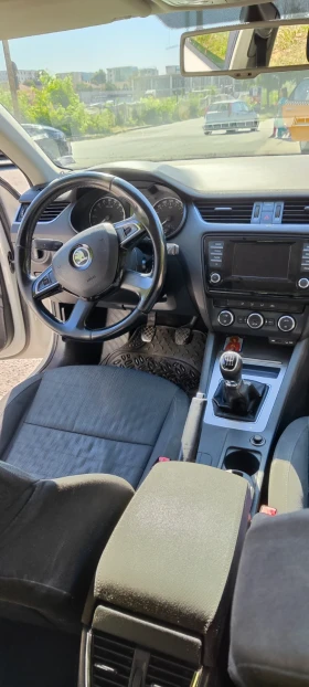 Skoda Octavia Комби , снимка 1