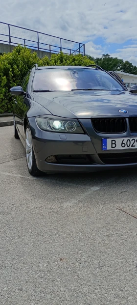     BMW 320 320D