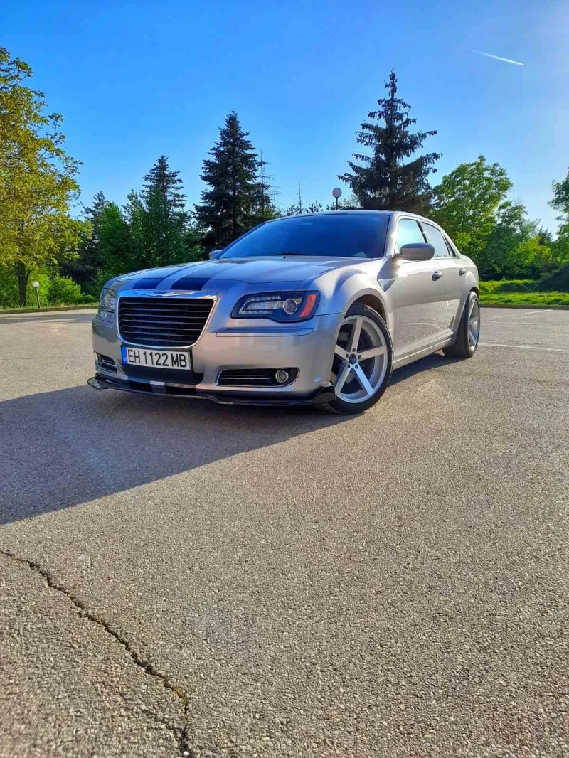 Chrysler 300c 300s, снимка 1 - Автомобили и джипове - 47285242