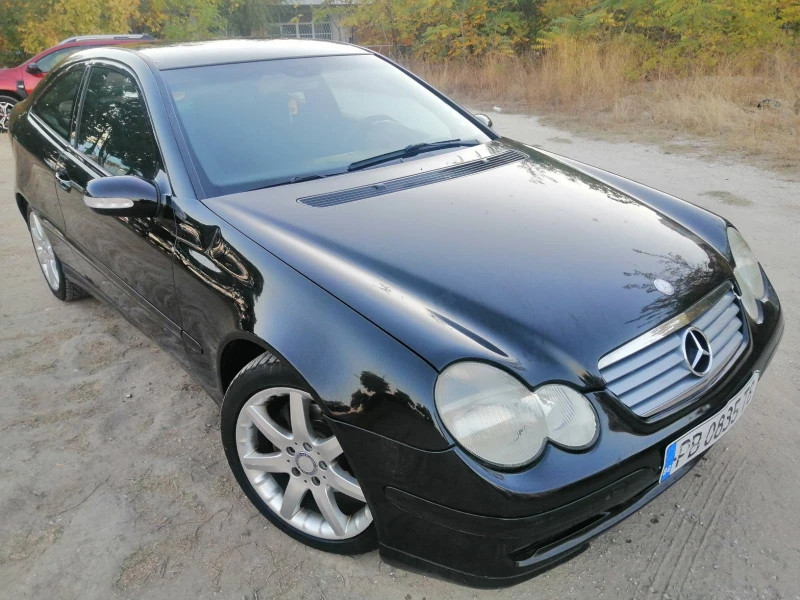 Mercedes-Benz C 180 Перфект Топ Цена, снимка 3 - Автомобили и джипове - 47534816