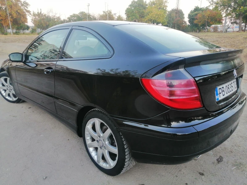 Mercedes-Benz C 180 Перфект Топ Цена, снимка 4 - Автомобили и джипове - 47534816