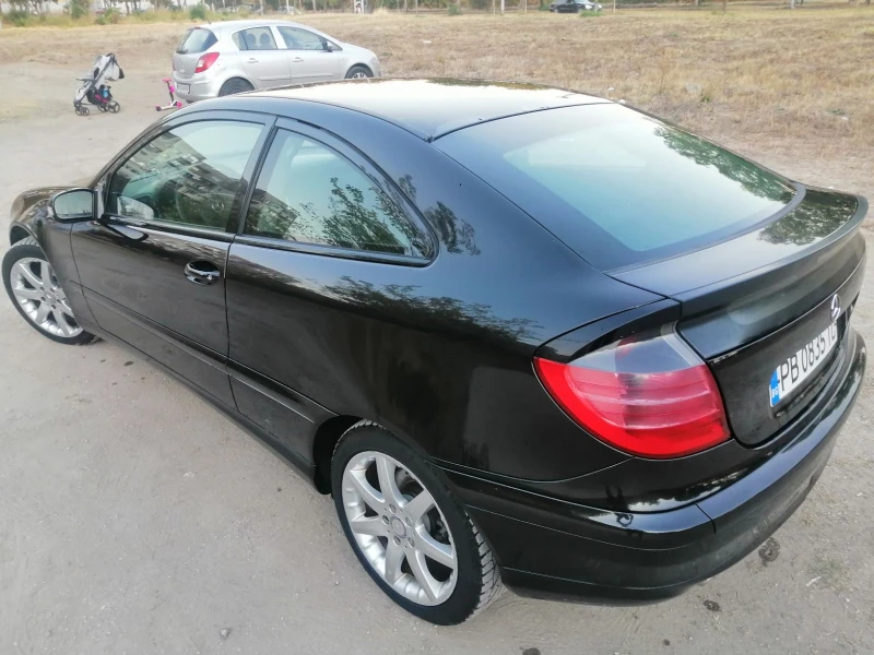 Mercedes-Benz C 180 Перфект Топ Цена, снимка 5 - Автомобили и джипове - 47534816