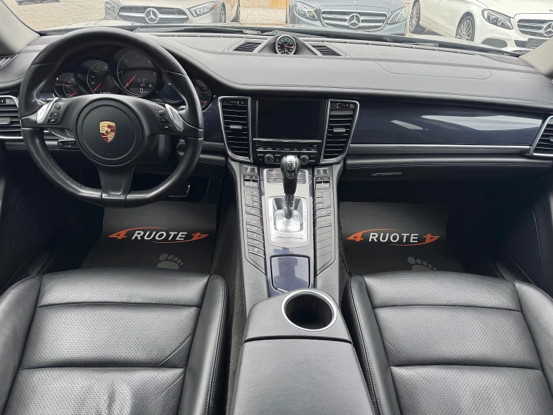 Porsche Panamera 3.0d Facelift Chrono/Подгрев, снимка 9 - Автомобили и джипове - 47987770