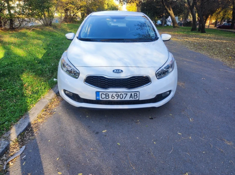 Kia Ceed 1.4 CVVT 100 к.с., снимка 3 - Автомобили и джипове - 48018352