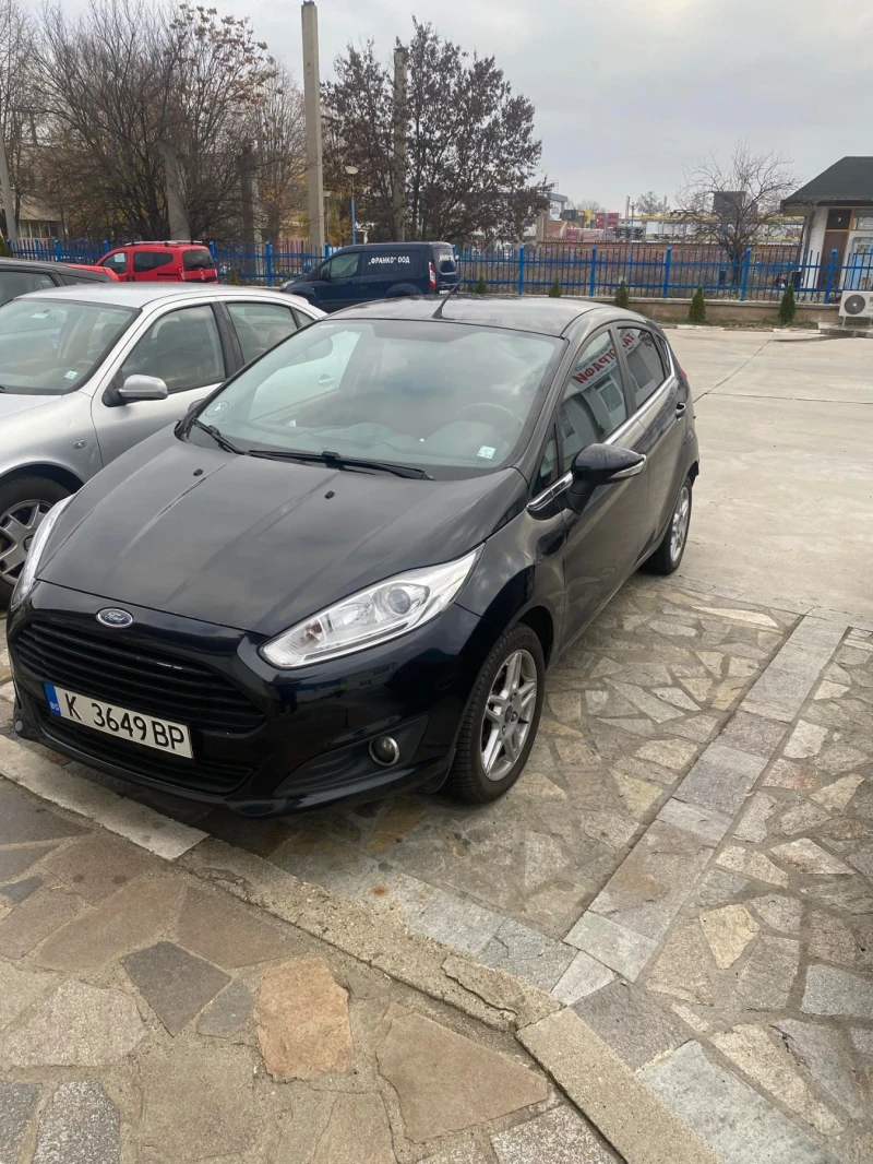 Ford Fiesta, снимка 1 - Автомобили и джипове - 48555950