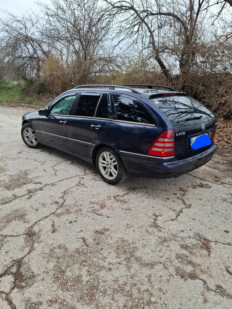 Mercedes-Benz C 270, снимка 3 - Автомобили и джипове - 48595645