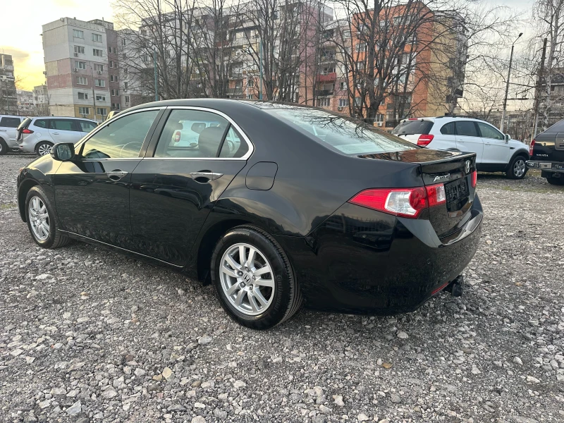 Honda Accord 2.0I 156kc FACE, снимка 3 - Автомобили и джипове - 49438770