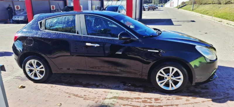 Alfa Romeo Giulietta 1.6- mjet, снимка 3 - Автомобили и джипове - 52255011