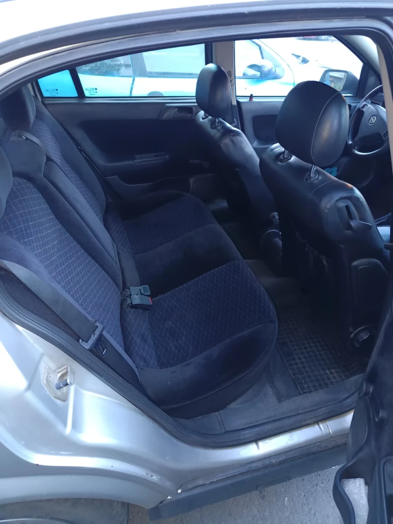 Opel Astra DTI, снимка 6 - Автомобили и джипове - 52727367