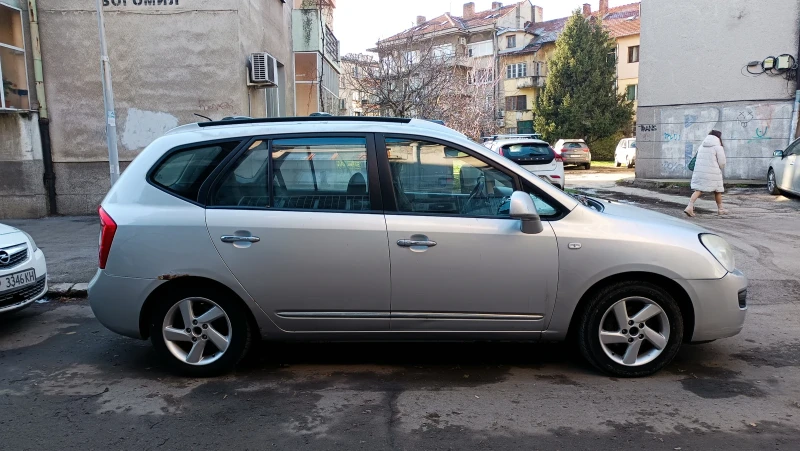 Kia Carens