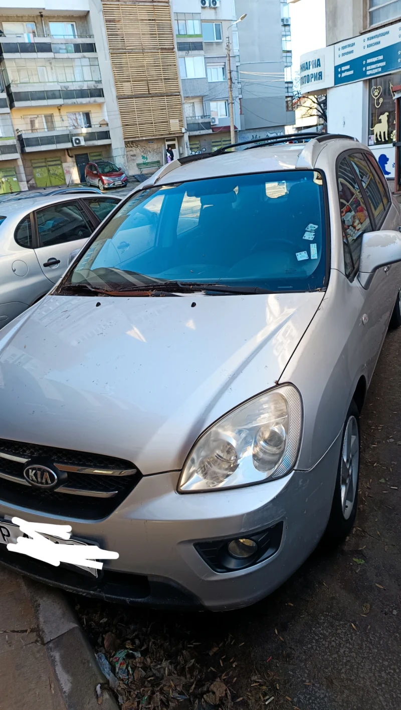 Kia Carens, снимка 9 - Автомобили и джипове - 52928689