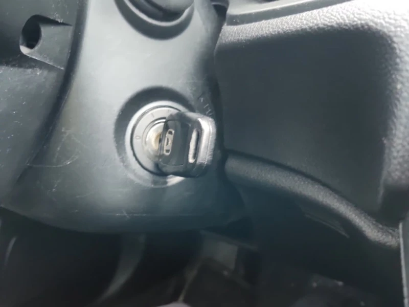 Honda Civic * LX * CARFAX * БЕЗ ПЪРВОНАЧАЛНА ВНОСКА, снимка 8 - Автомобили и джипове - 52959455