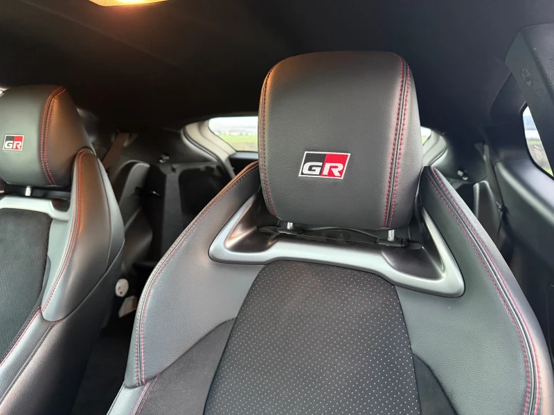 Toyota Yaris GR, снимка 15 - Автомобили и джипове - 52967667