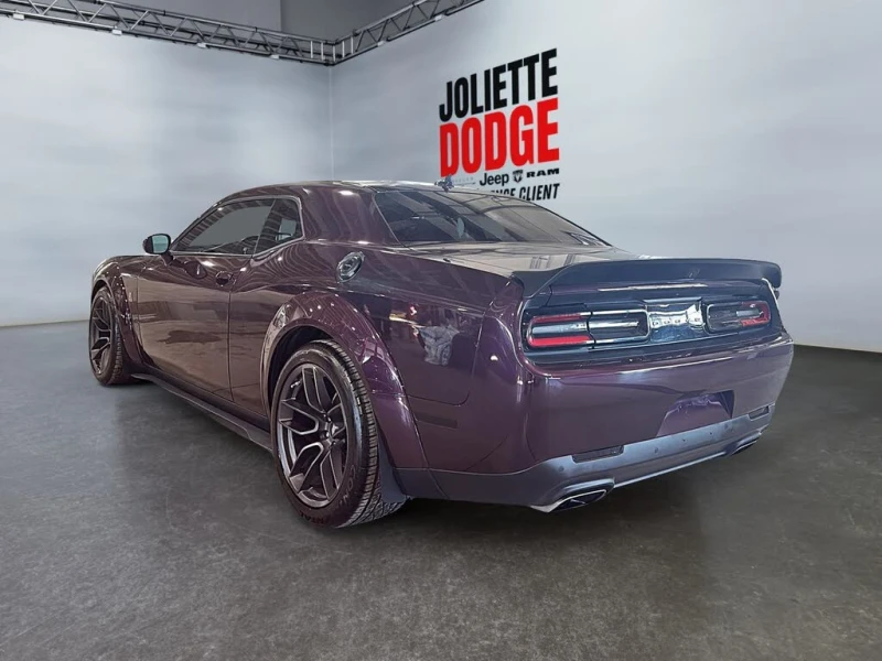 Dodge Challenger  R/T* Scat Pack* Widebody* АвтоКредит* (ЦЕНА ДО БГ, снимка 4 - Автомобили и джипове - 53431728