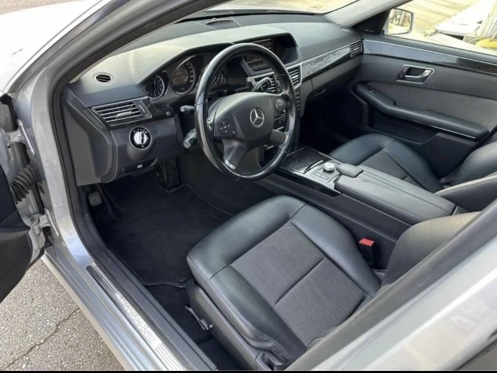 Mercedes-Benz E 350  - изображение 4