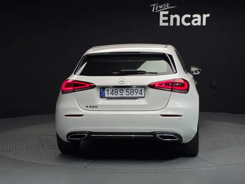 Mercedes-Benz A 220 W177, снимка 4 - Автомобили и джипове - 55790184