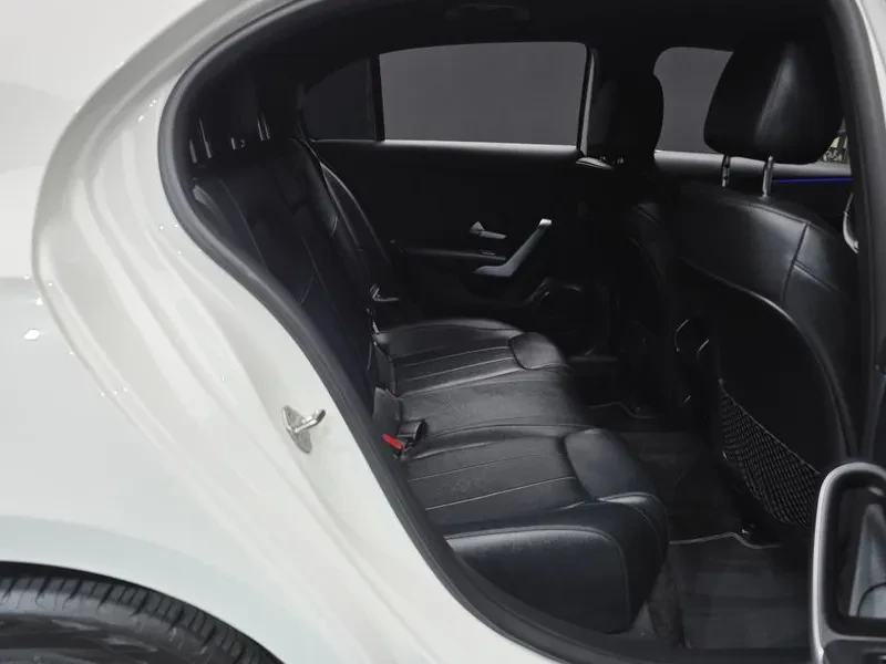 Mercedes-Benz A 220 W177, снимка 11 - Автомобили и джипове - 55790184