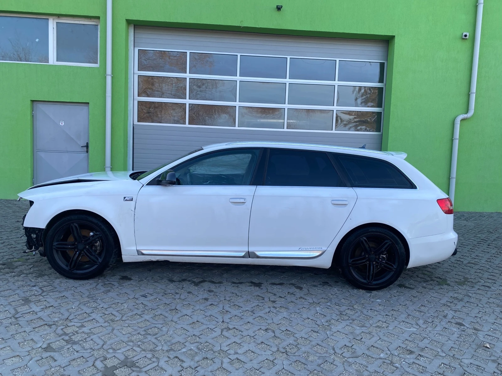 Audi A6 3.0TDI FACE S Line  - изображение 8