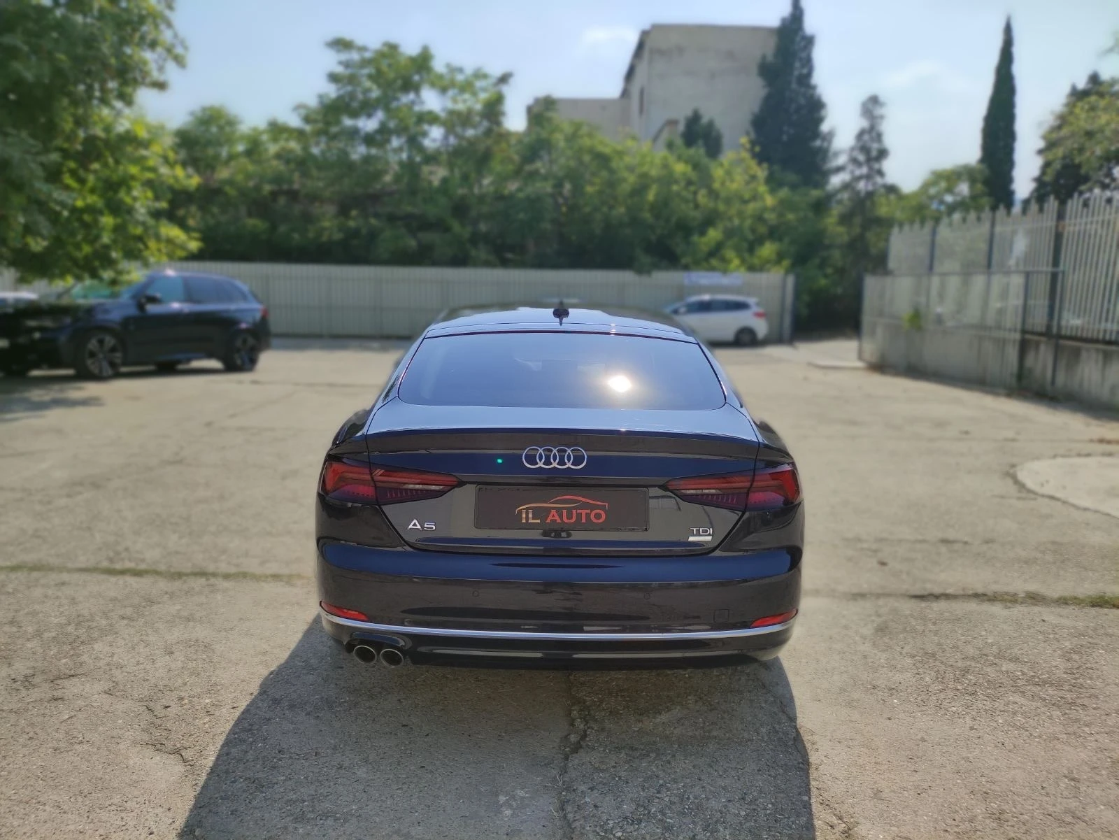 Audi A5 2.0 TDI/Digital/Sportback/сервизна история НОВ/  - изображение 4