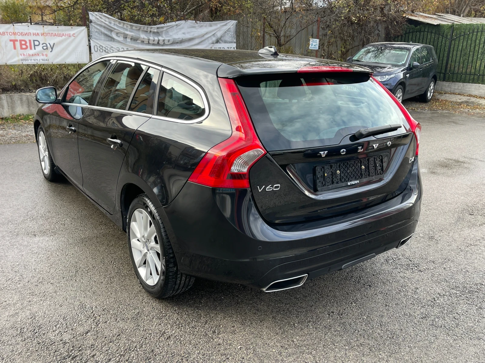 Volvo V60 2.0 D4, 181 Hp, Автоматик, 2014г. - изображение 6