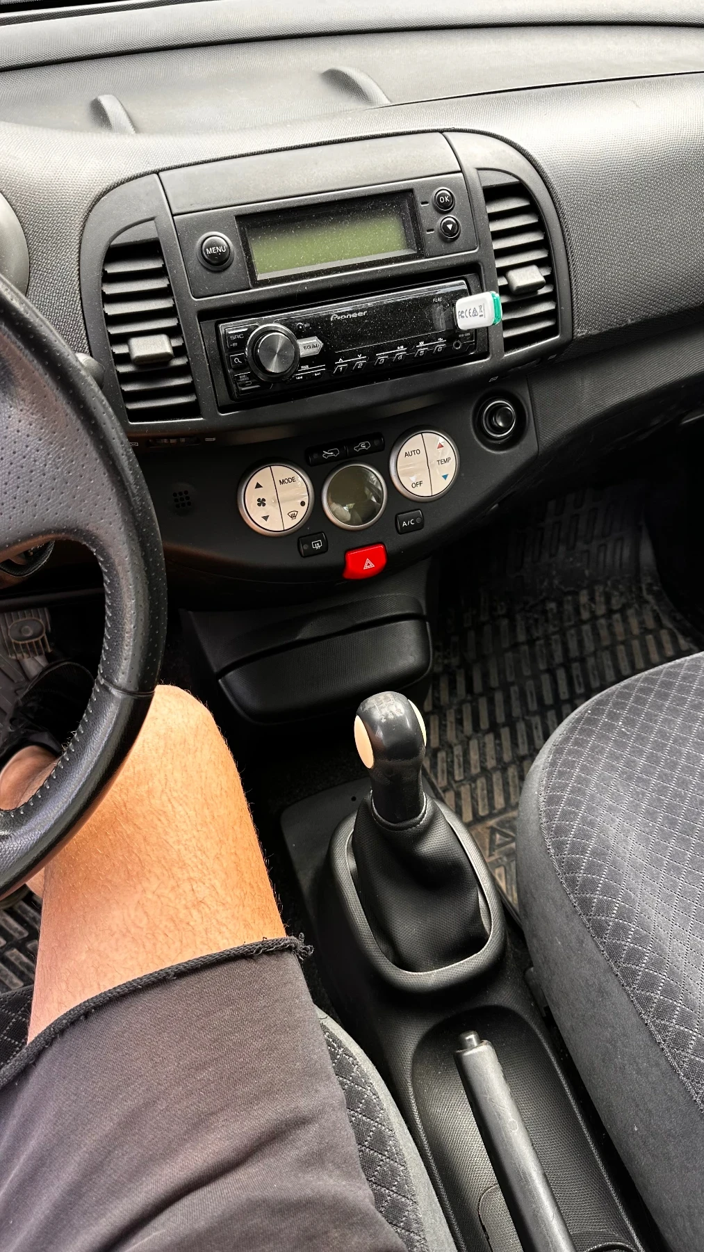 Nissan Micra  - изображение 10
