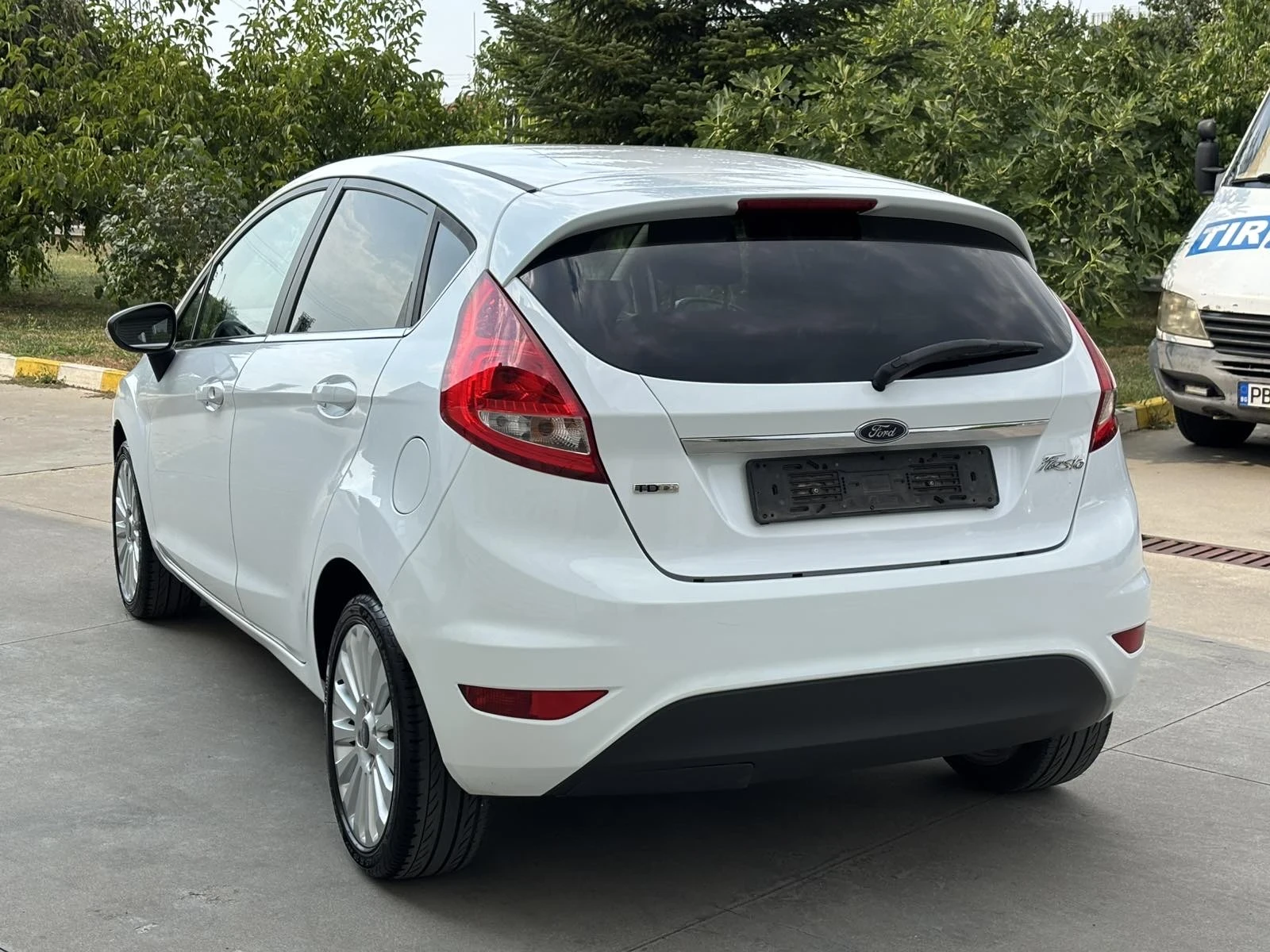 Ford Fiesta 1.4 pejo motor  - изображение 6