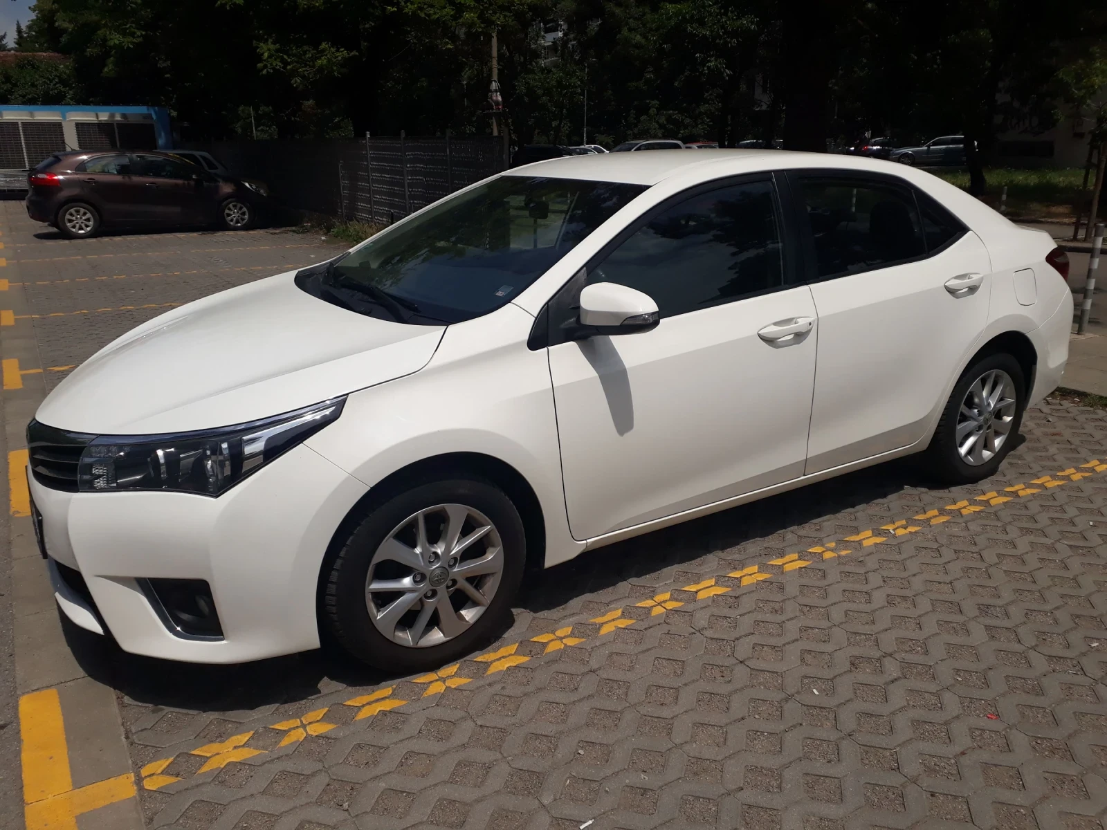 Toyota Corolla 1.6 VVT-i  | Mobile.bg � ����������� 1