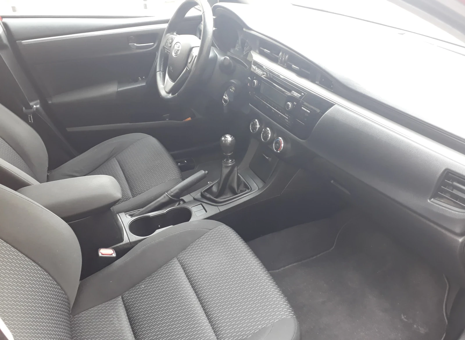 Toyota Corolla 1.6 VVT-i  - изображение 8