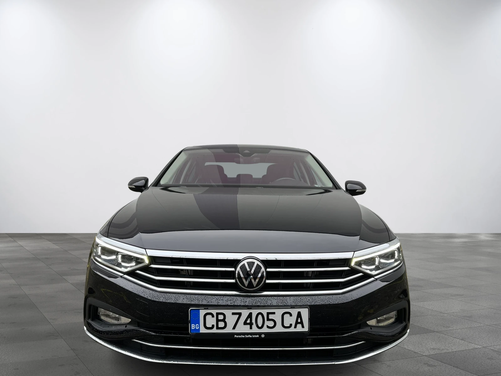 VW Passat 2.0 TSI 190 HP Elegance 32000 KM! - изображение 2