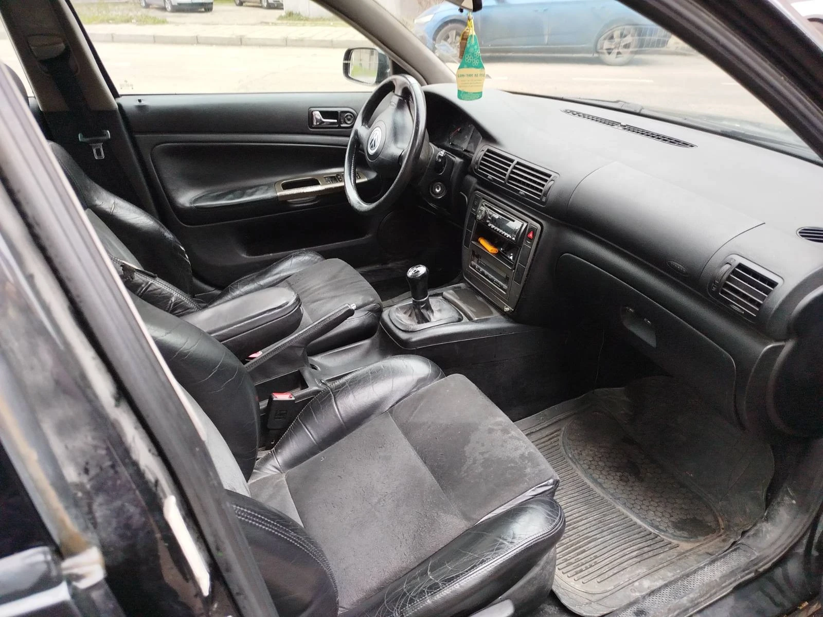 VW Passat  - изображение 7