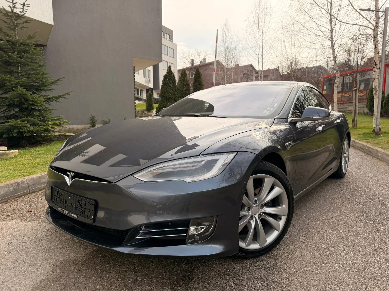 Tesla Model S 90D / 4x4, снимка 3 - Автомобили и джипове - 53978440