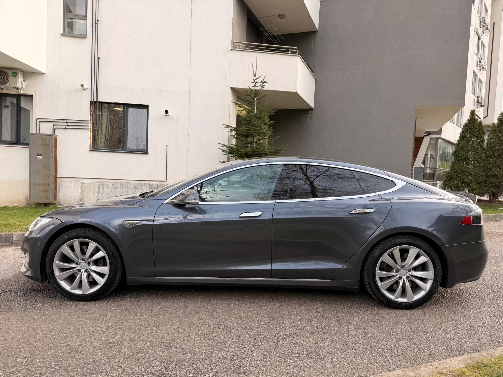 Tesla Model S 90D / 4x4, снимка 4 - Автомобили и джипове - 53978440