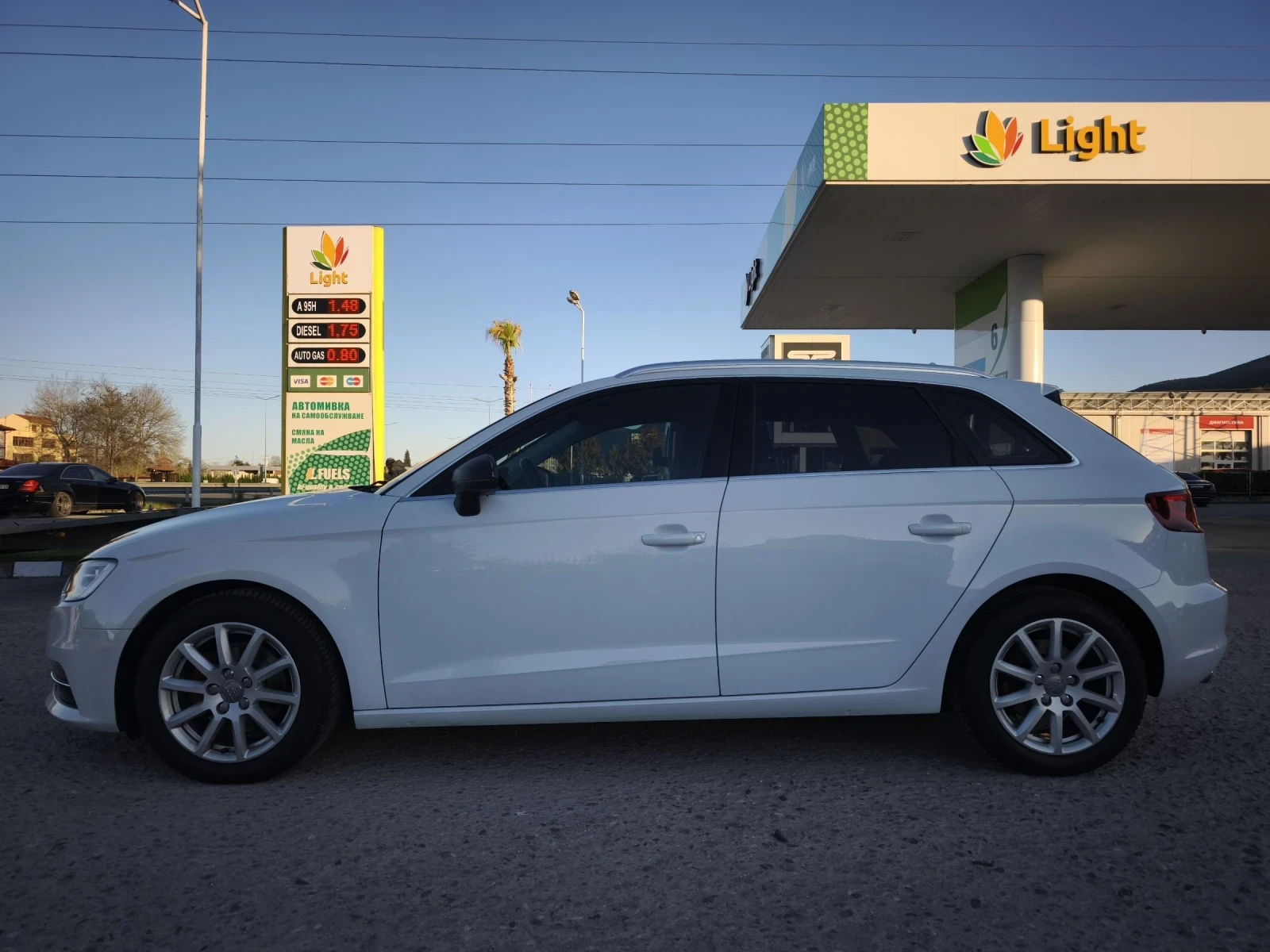 Audi A3 20TDI 150кс SPORT !!!!, снимка 6 - Автомобили и джипове - 54142023