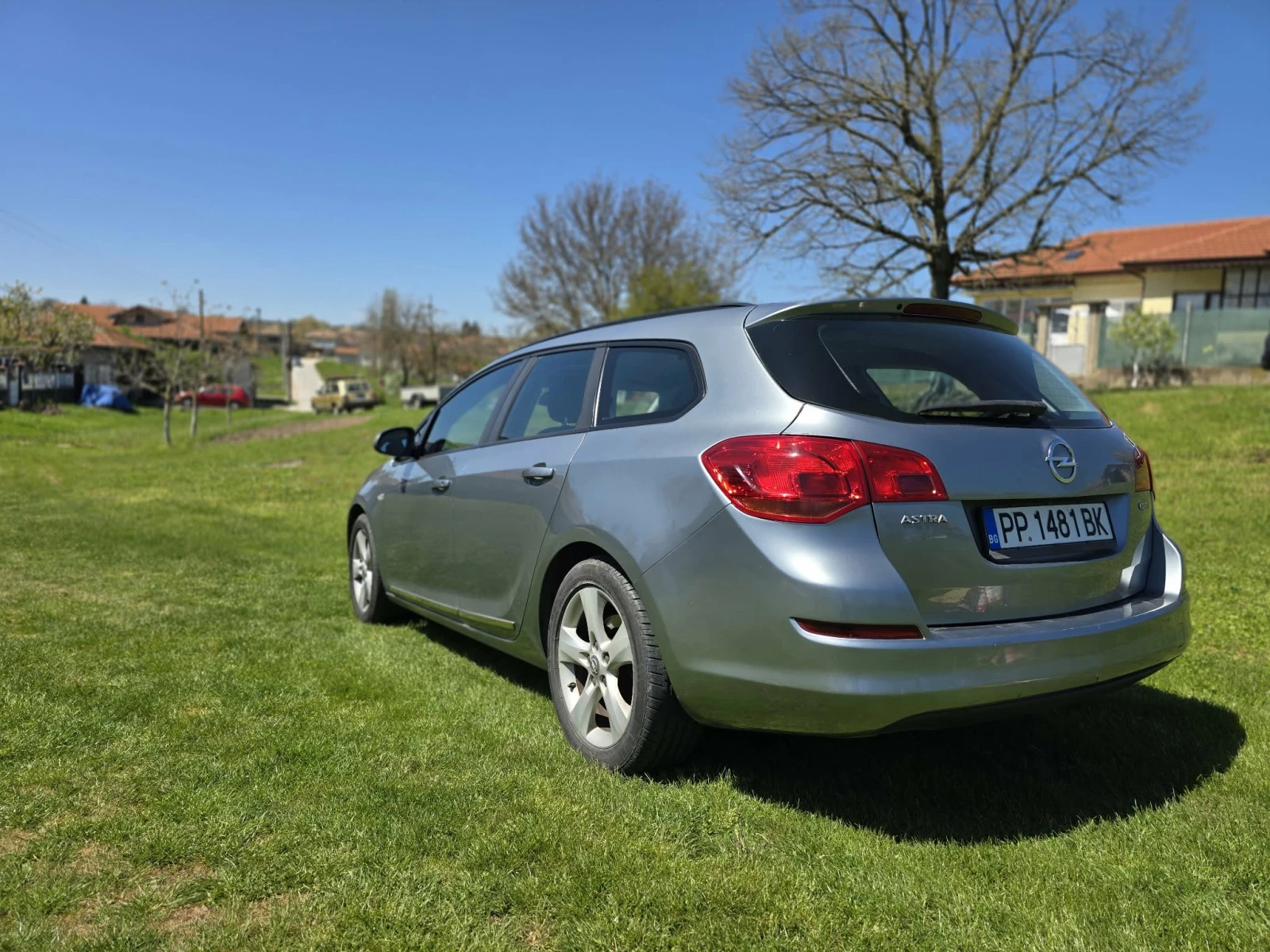 Opel Astra, снимка 9 - Автомобили и джипове - 54326869