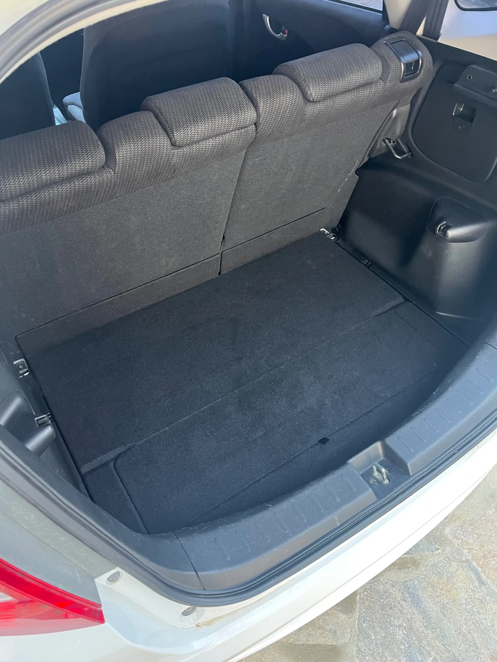 Honda Jazz, снимка 13 - Автомобили и джипове - 54401434