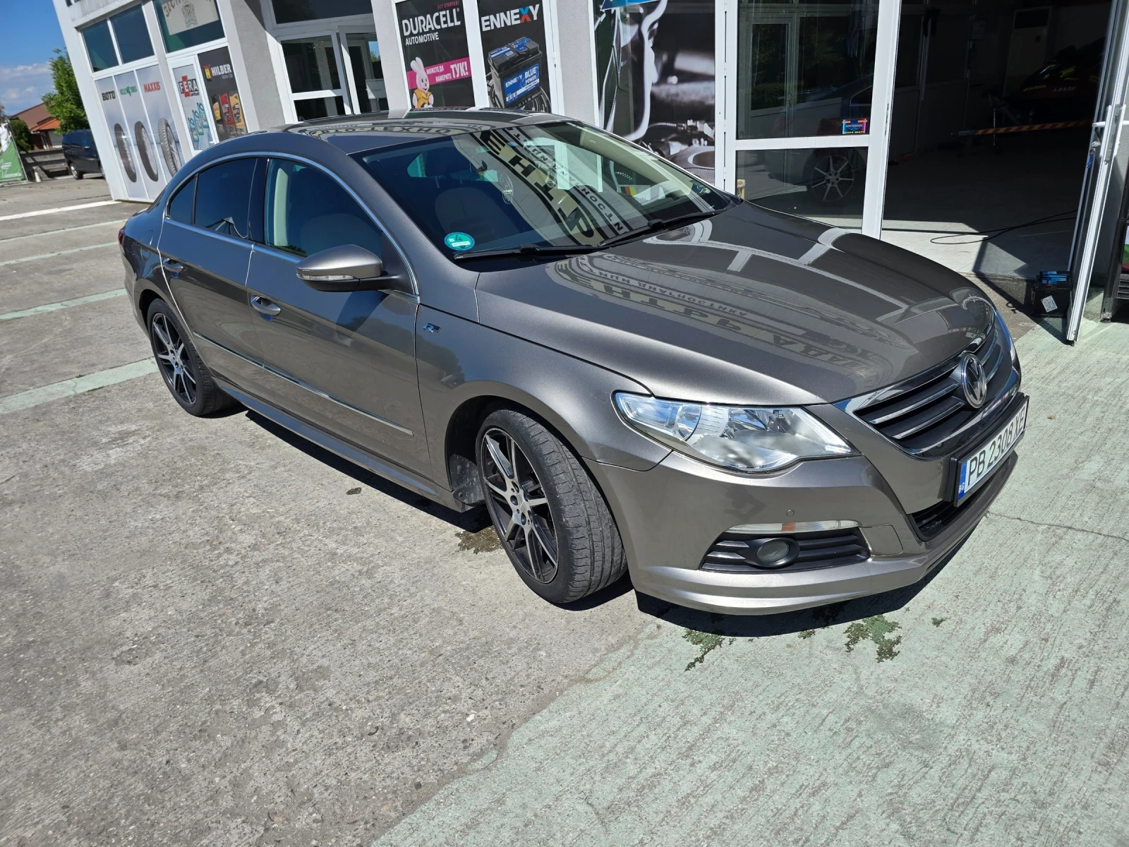 VW Passat 2.0 АВТОМАТ, снимка 2 - Автомобили и джипове - 54561231
