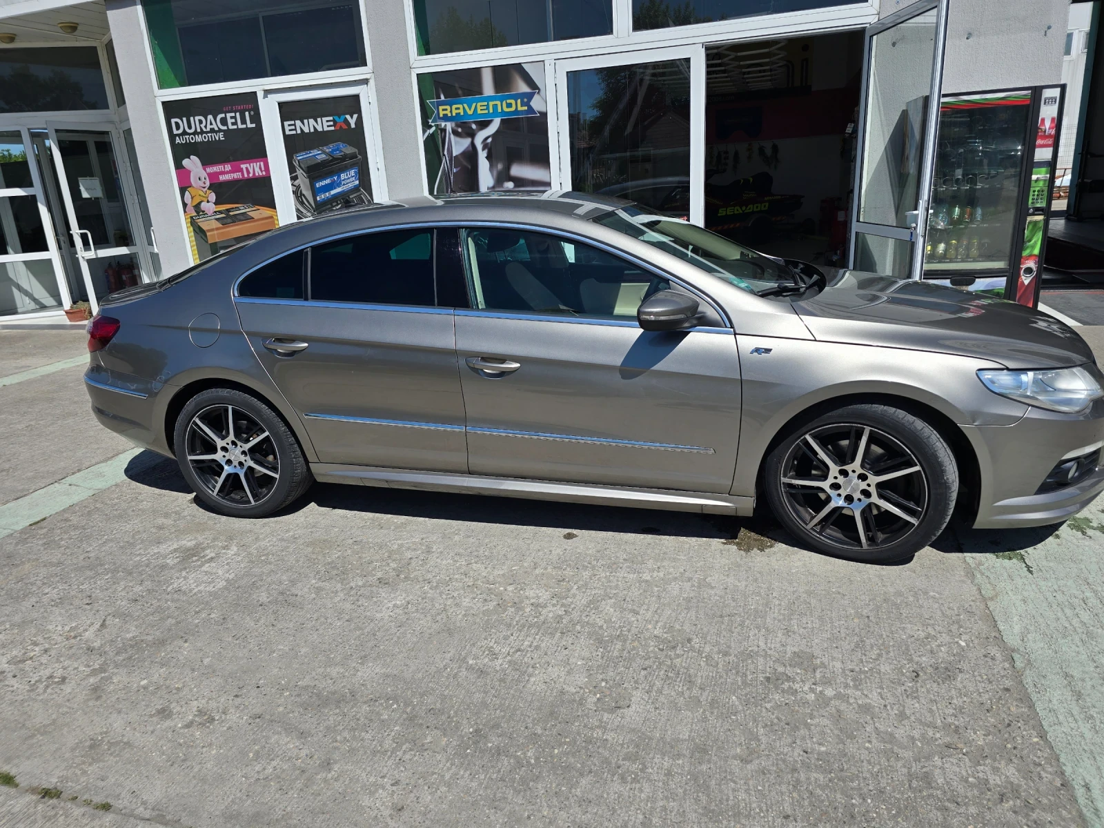 VW Passat 2.0 АВТОМАТ, снимка 3 - Автомобили и джипове - 54561231