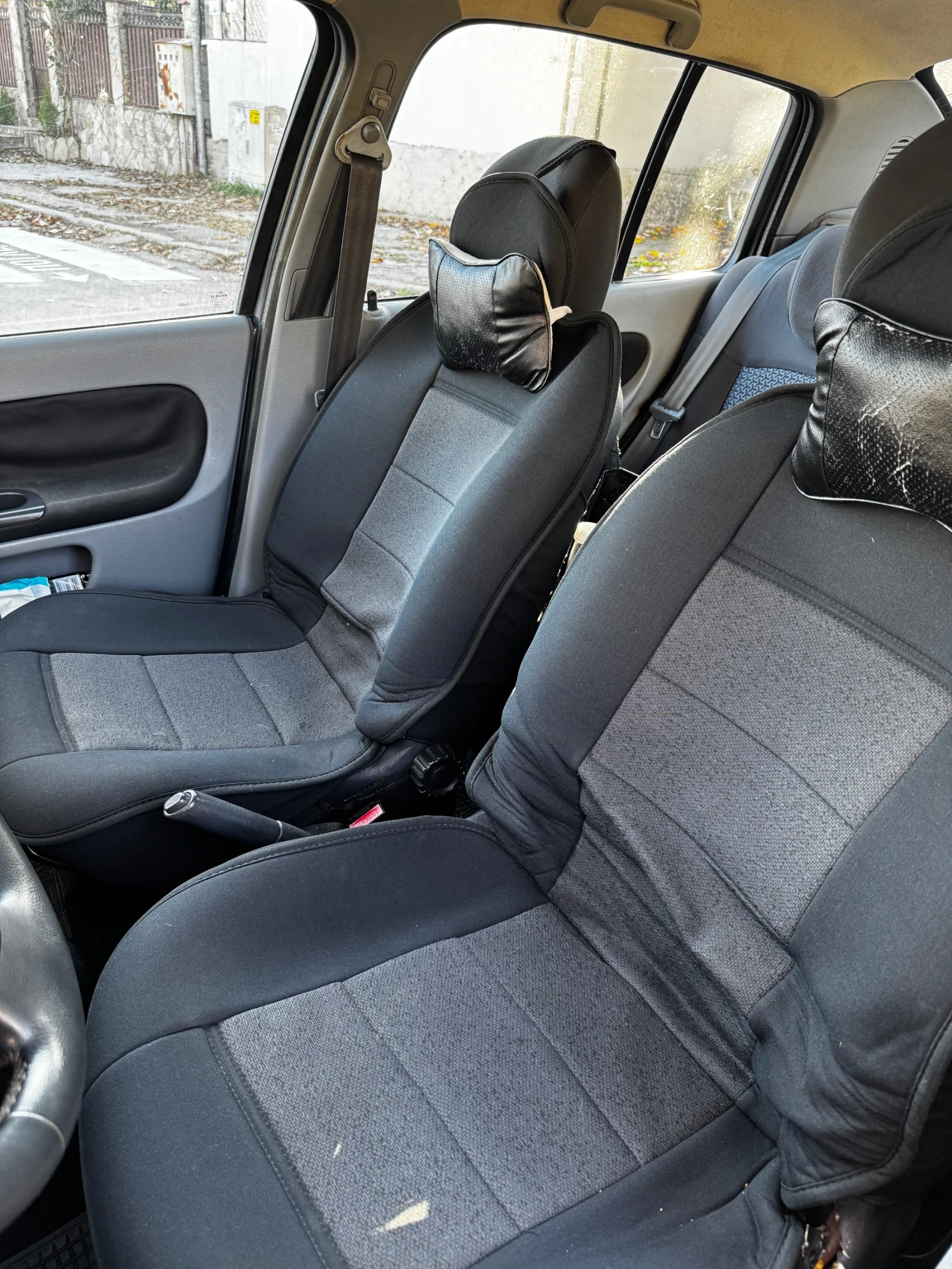 Renault Symbol, снимка 6 - Автомобили и джипове - 54710400