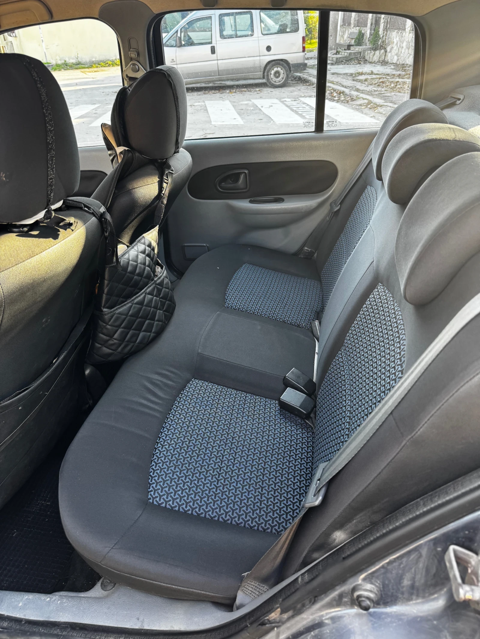 Renault Symbol, снимка 7 - Автомобили и джипове - 54710400