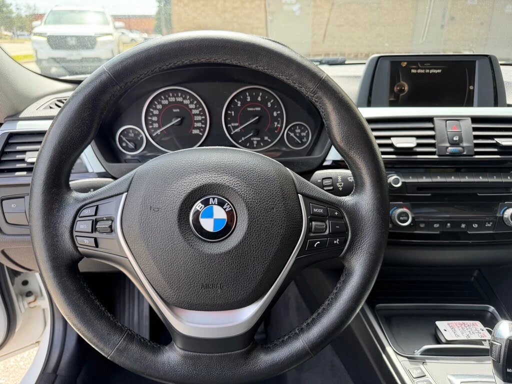 BMW 320 * АвтоКредит * (ЦЕНА ДО БГ), снимка 10 - Автомобили и джипове - 54755306