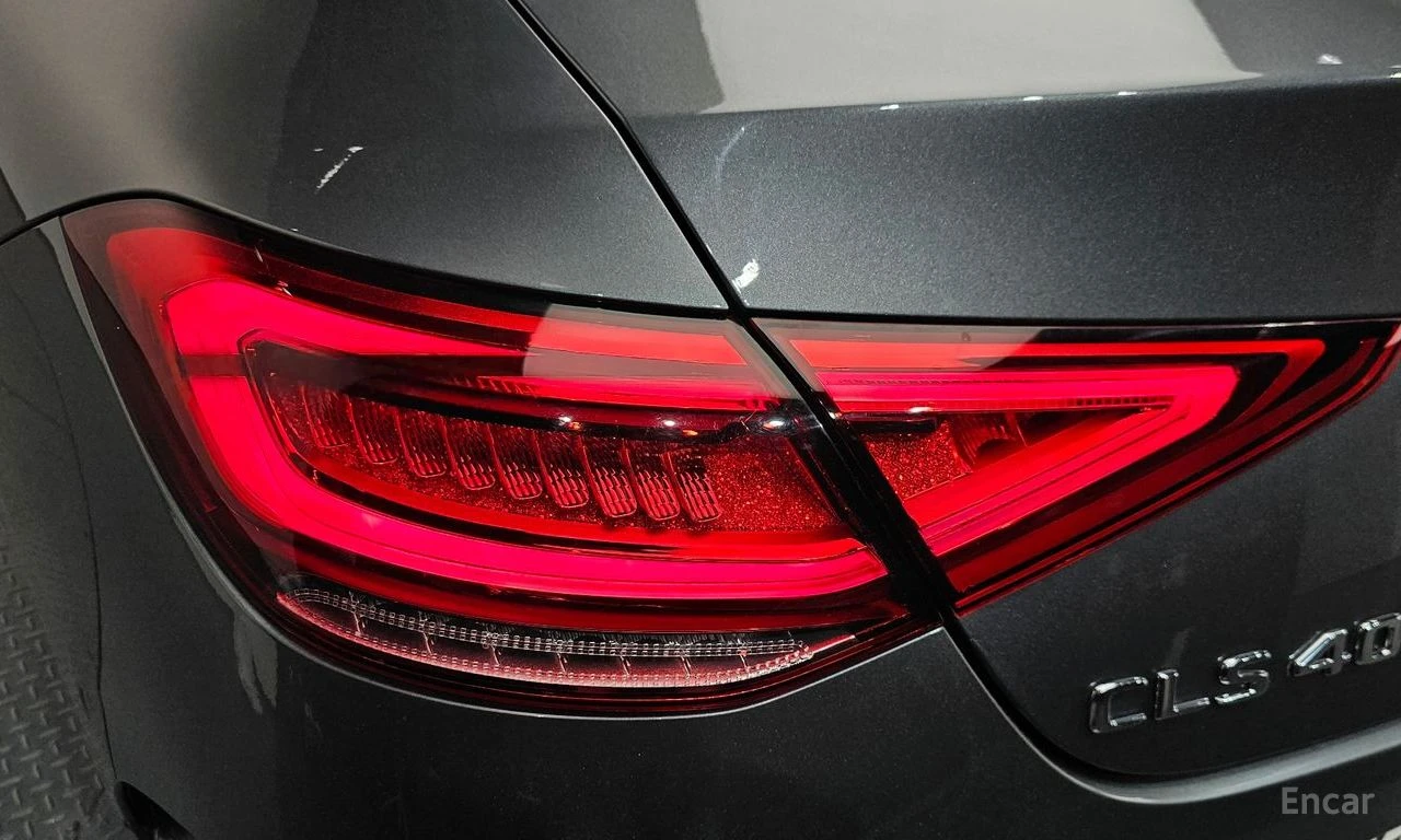 Mercedes-Benz CLS 400 d* 4MATIC* AMG LINE* ОБДУХВАНЕ* ПОДГРЕВ, снимка 12 - Автомобили и джипове - 54760111