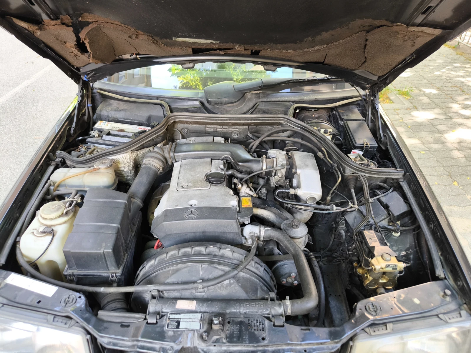 Mercedes-Benz E 200, снимка 6 - Автомобили и джипове - 54821313
