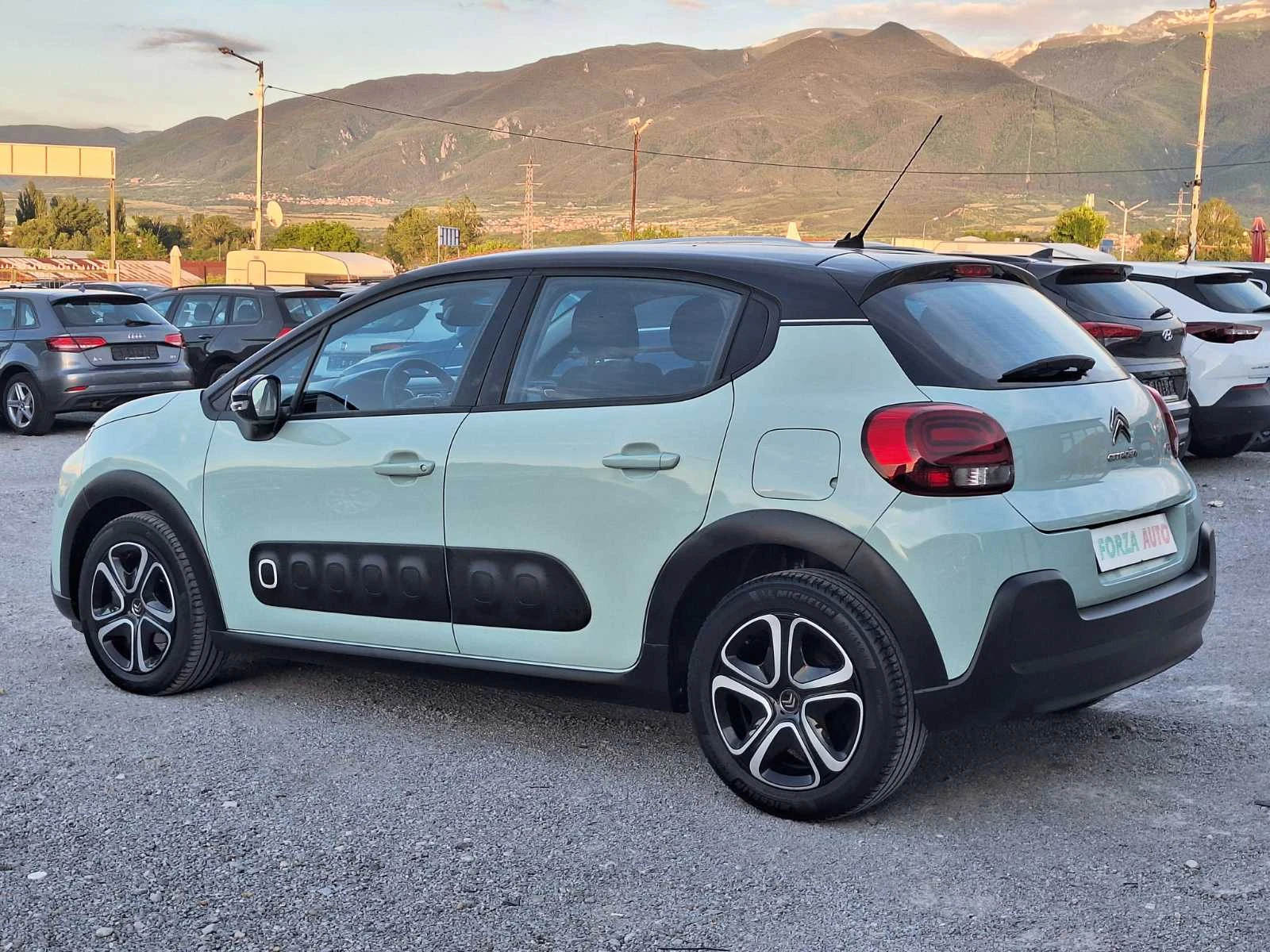 Citroen C3 1.2i-GPL-SHINE-EURO 6, снимка 3 - Автомобили и джипове - 54933505