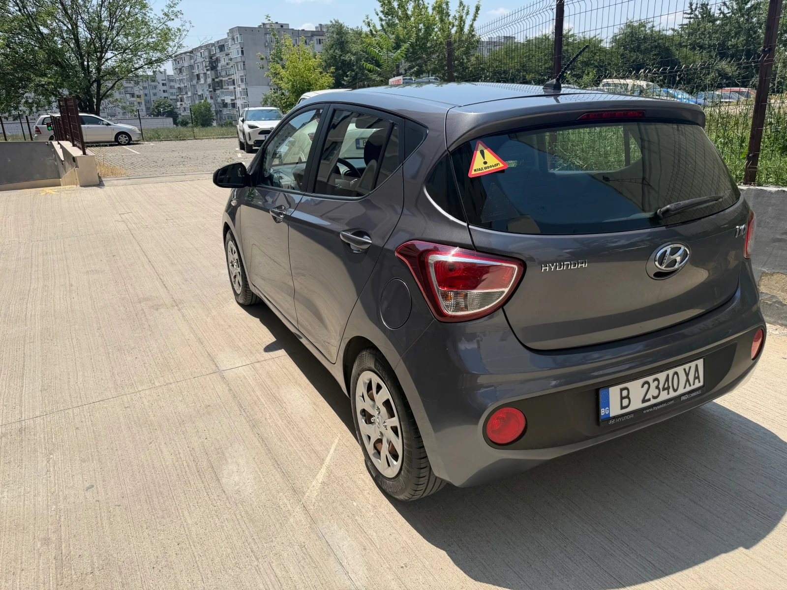 Hyundai I10, снимка 6 - Автомобили и джипове - 55118473