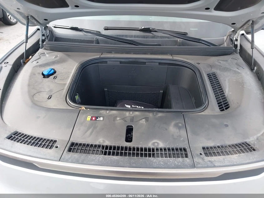 Kia EV9 Light Long Range, снимка 9 - Автомобили и джипове - 55126966