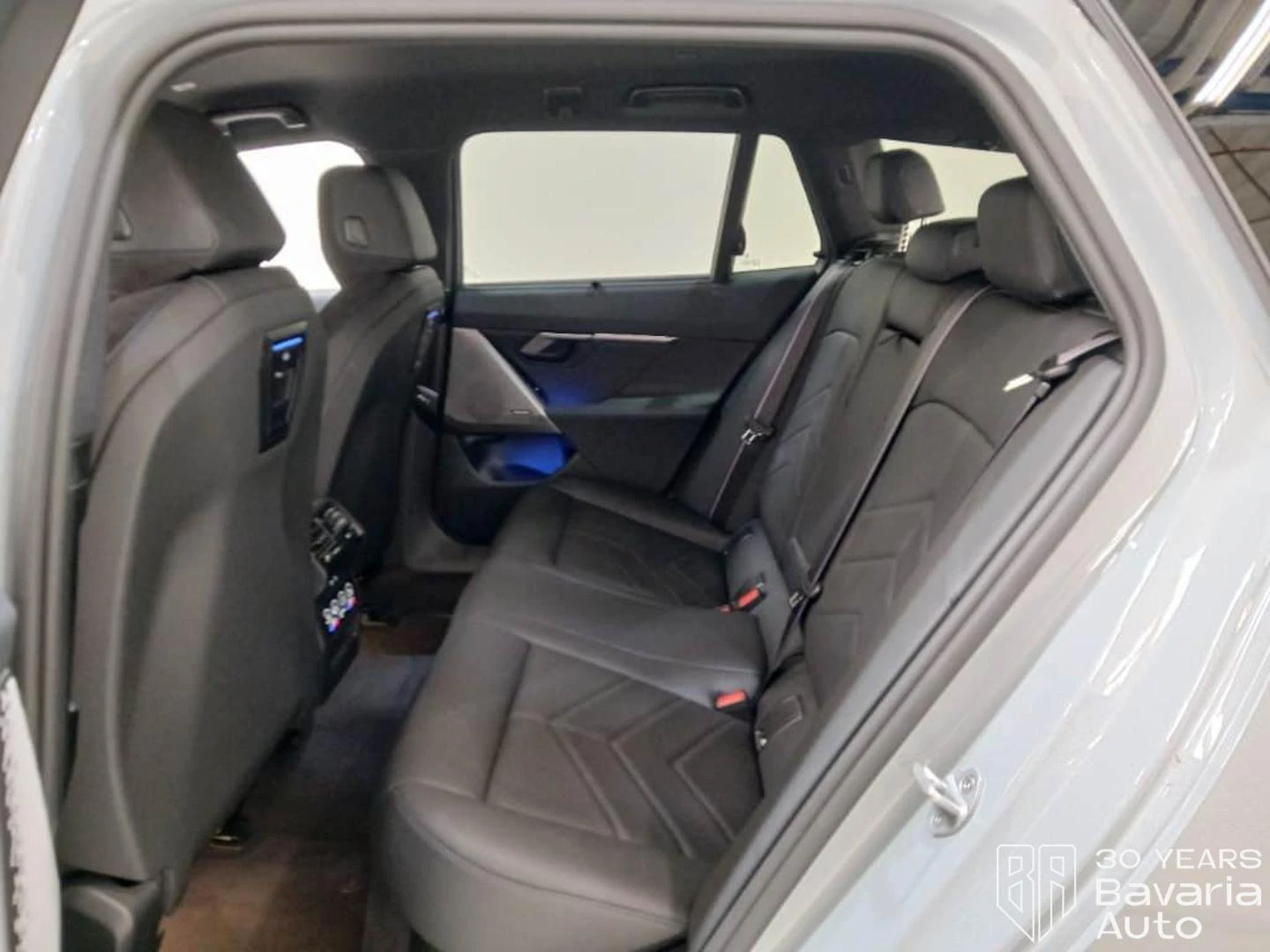 BMW 540 d Touring xDrive M Sport Paket, снимка 8 - Автомобили и джипове - 55215025