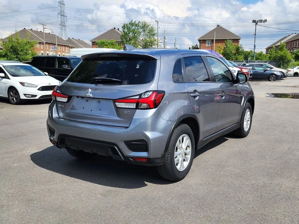 Mitsubishi RVR * ПАНО* KEYLESS* Camera* ПОДГРЕВ* , снимка 6 - Автомобили и джипове - 55433252